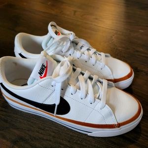 Nike Women's Court Legacy Leather Sneakers